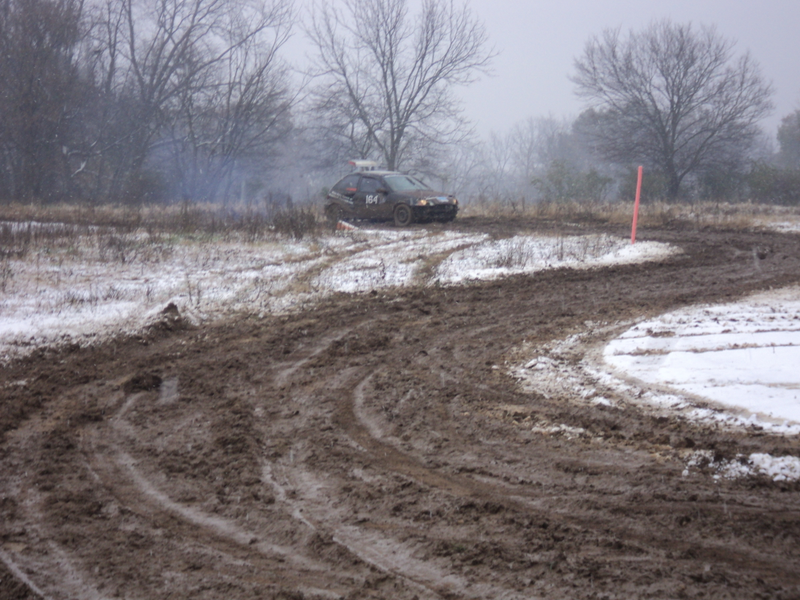 Illustration for article titled Rallycrossing in the snow is basically a mud bog with turns.